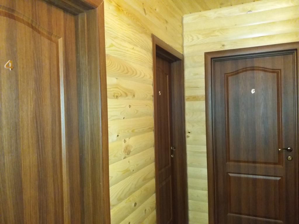 Gasthaus Садиба Орисин Явір Orysyn Yavir Switjas Exterior foto